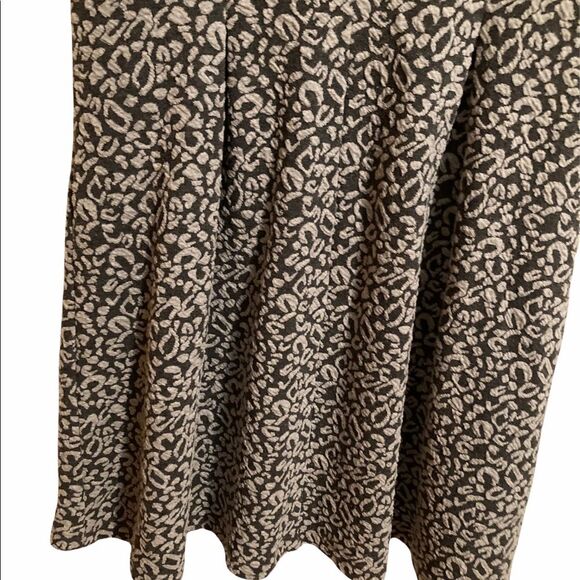 Jack by BB Dakota Gray Leopard Print Dress sleeveless size 1X - Picture 3 of 9